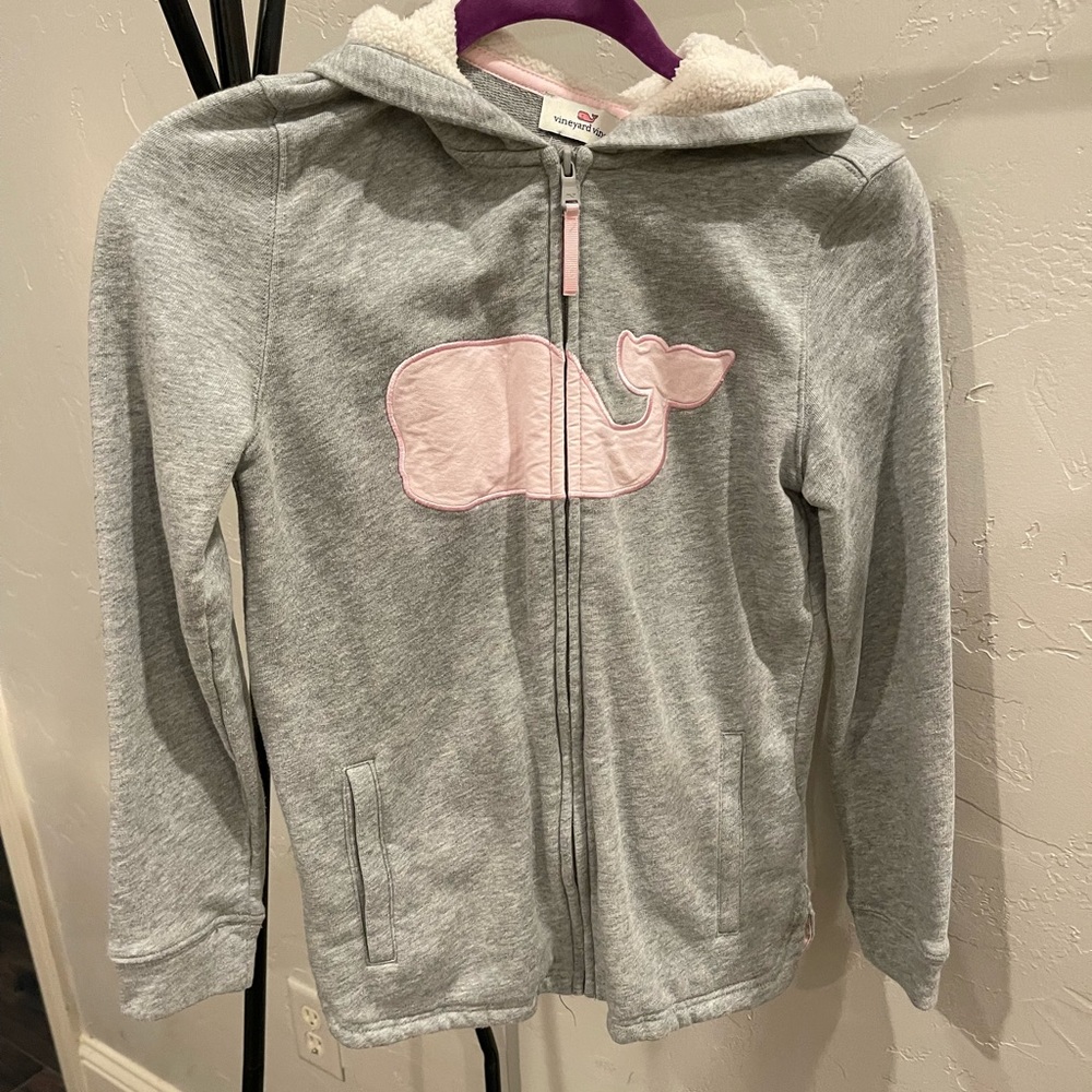 Gray and pink vineyard vines zip up hoodie.